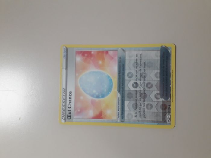 Œuf chance reverse carte Pokémon neuve