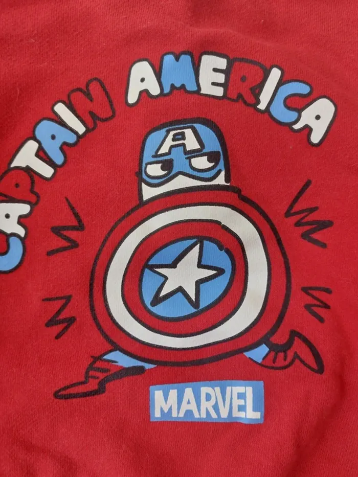 Pull captain America - photo numéro 2