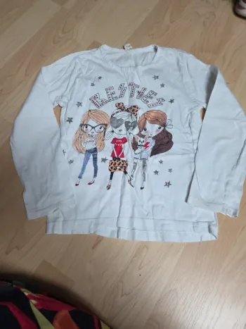 Tee shirt 5-6ans avec motifs