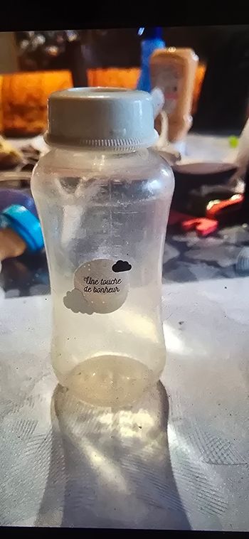 Biberon en plastique 