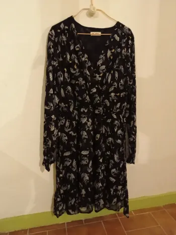 Robe noire taille L