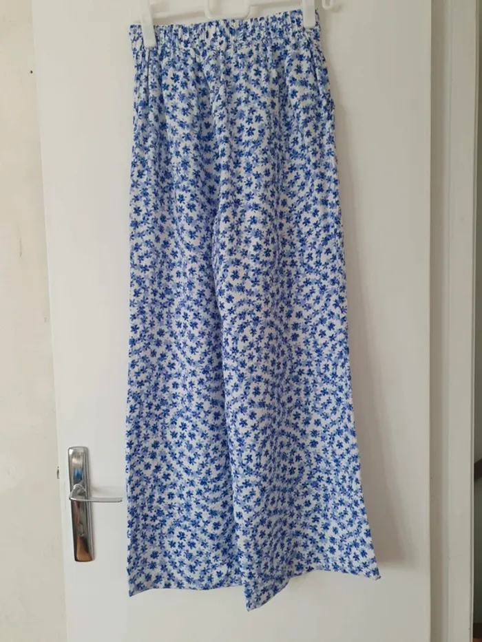 Pantalon fluide fleuri - photo numéro 4