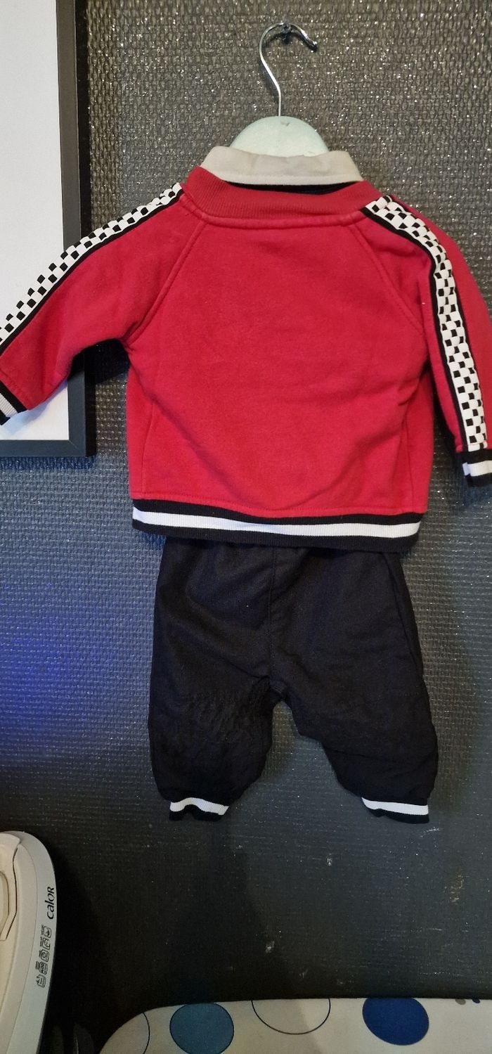 Ensemble 6 mois - photo numéro 4