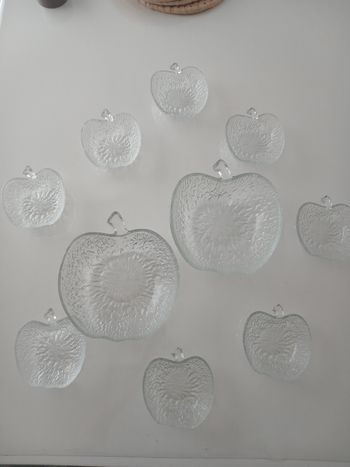 Superbe Service 10 pièces "Pomme" en verre texturé - Vintage Italy 