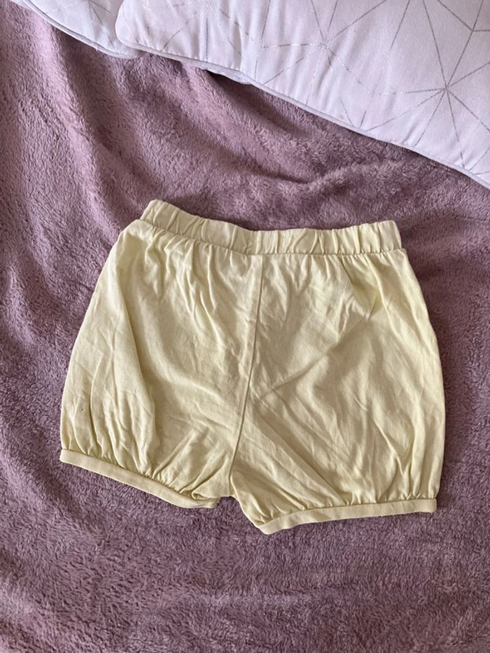 Short jaune in extenso 3 ans - photo numéro 2