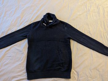 Pull taille L Celio