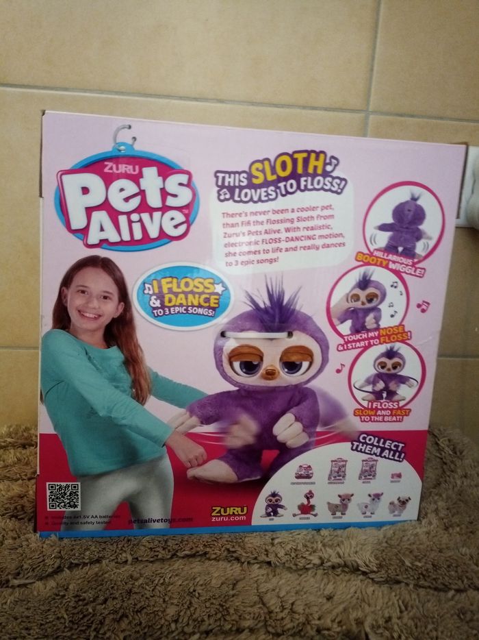 Fifi sloth pets alive - photo numéro 2