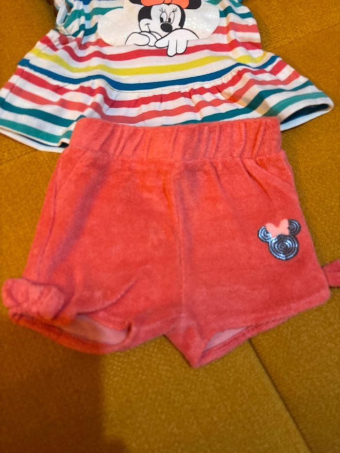 Joli ensemble 3 mois - photo numéro 2