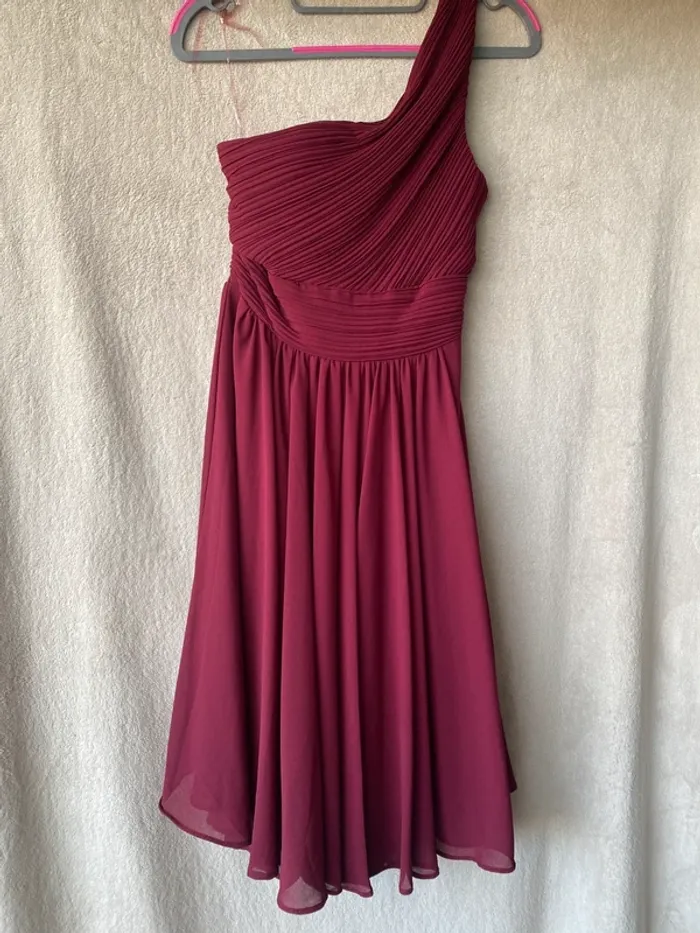 Robe de cérémonie bordeaux
