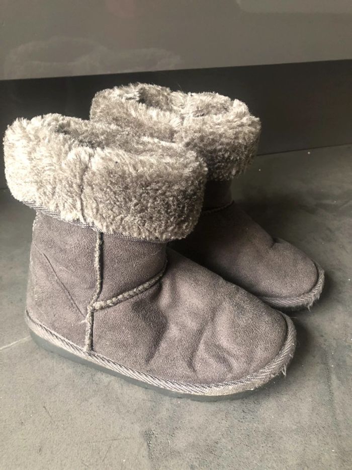 Boots 32