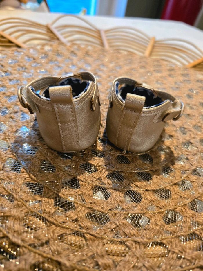 Chaussures dorée bride - photo numéro 4