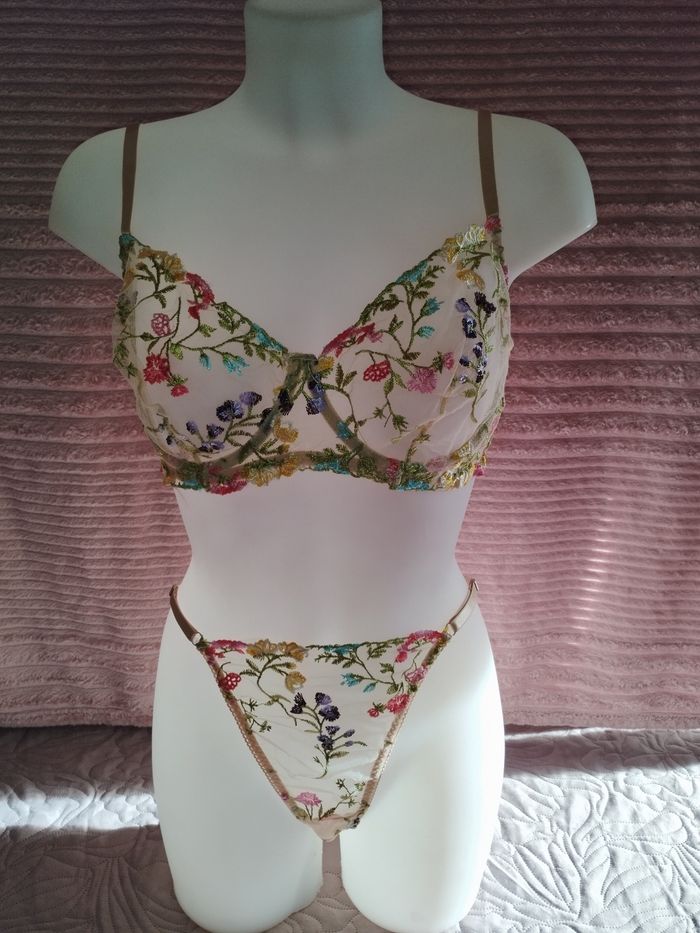 Ensemble sous vêtements floral multicolore - photo numéro 3