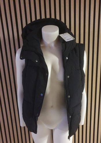 Magnifique doudoune sans manche JDY 🖤