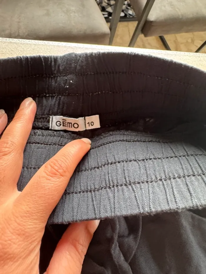 Lot de 4 pantalons 10 ans (été) - photo numéro 13