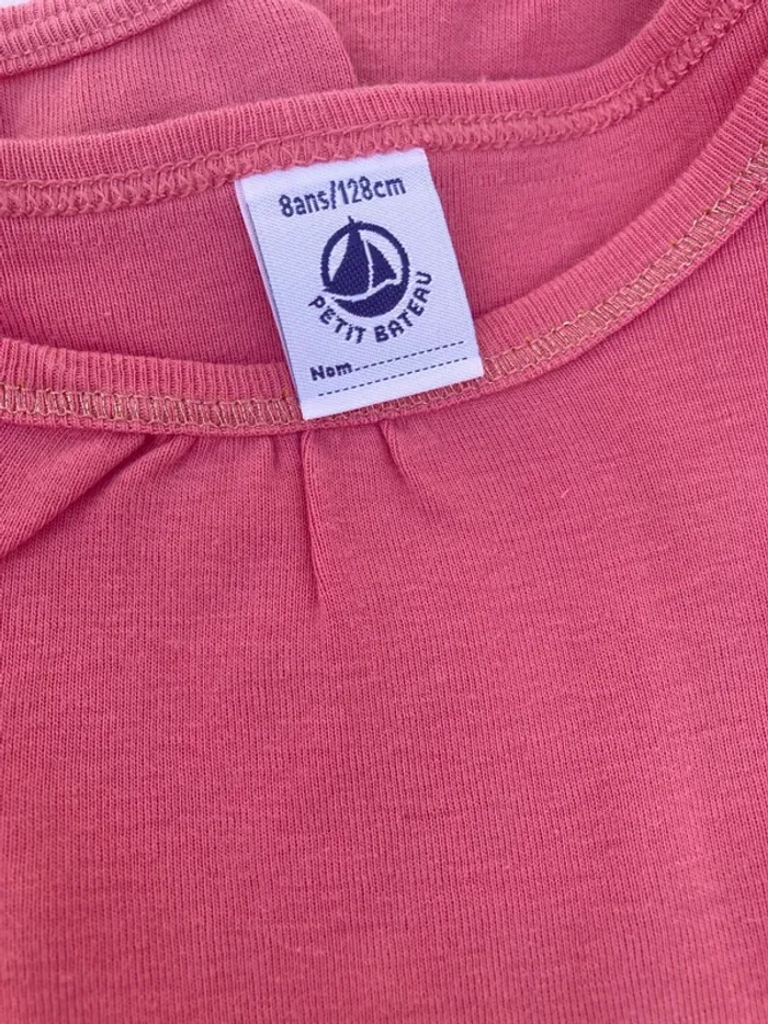Petit Bateau 4 t-shirts 8 ans - photo numéro 4