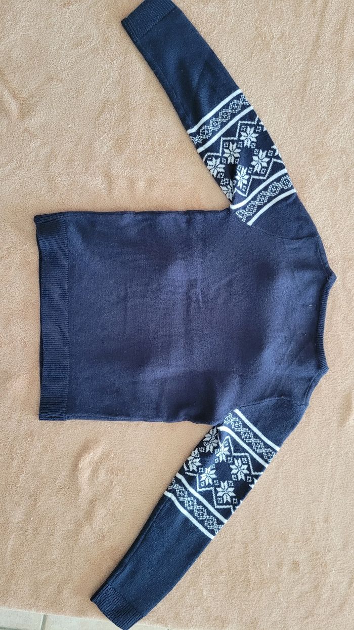 Pull de Noël 8 ans bleu marine dinosaure pompons et brillants - photo numéro 6