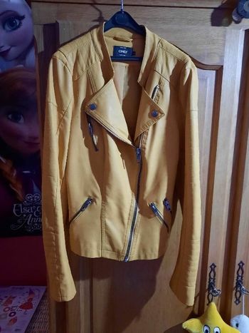 Veste en simili cuir