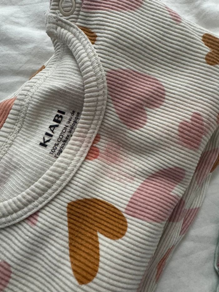 Lot Pyjama T.24 mois - photo numéro 2