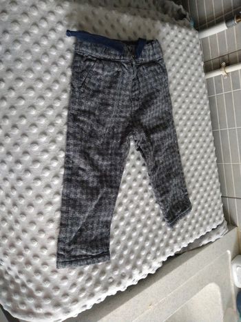 Pantalon 6 mois tape a l'oeil