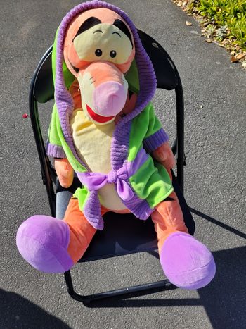 Grande peluche tigrou peignoir 60 cm