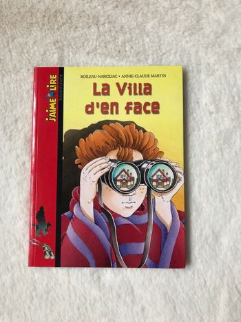 Livre j’aime lire - La villa d’en face