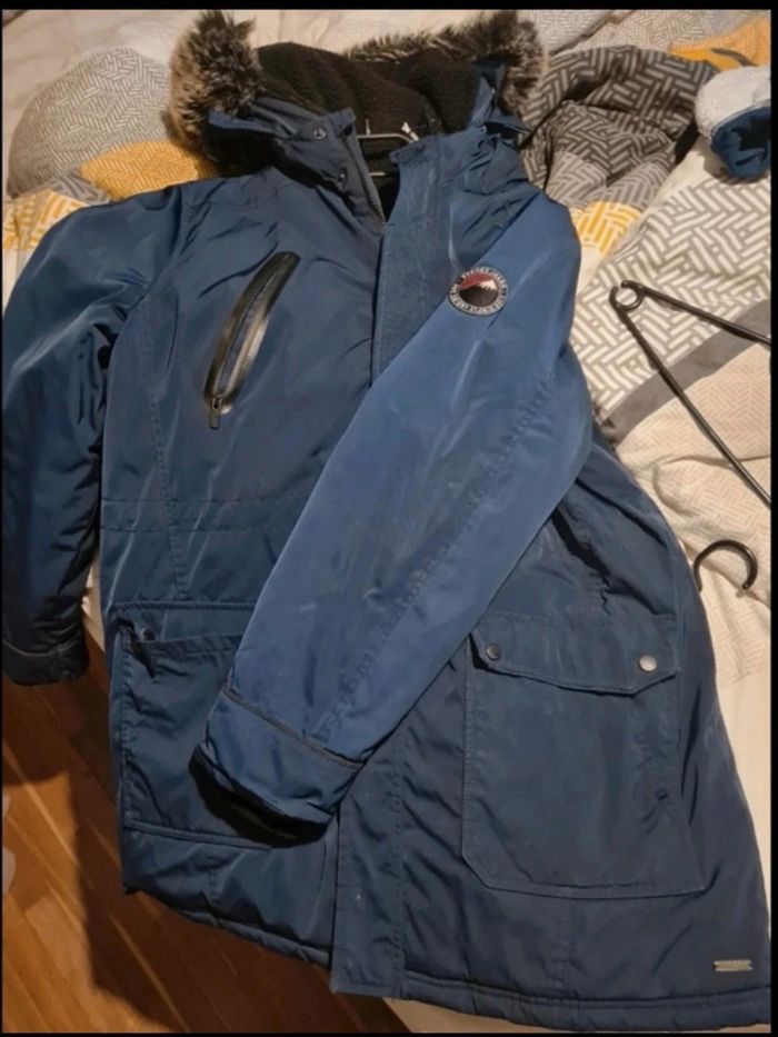 Vends manteaux hiver bleu marine - photo numéro 2
