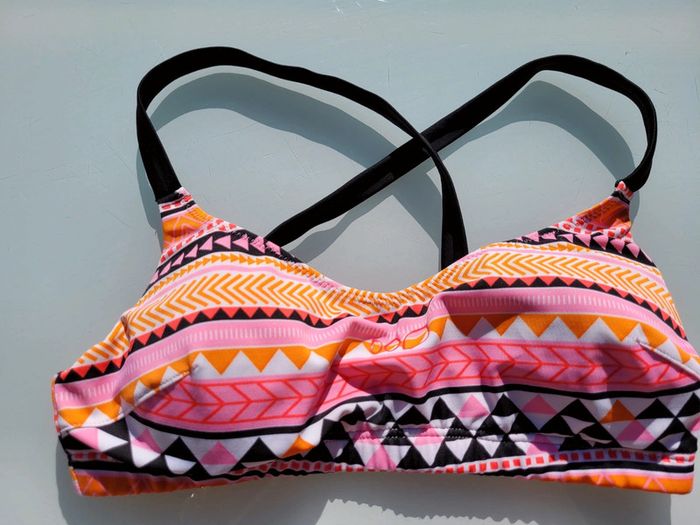 Superbe maillot de bain 👙 2 pièces Nabaiji, 14 ans - photo numéro 3