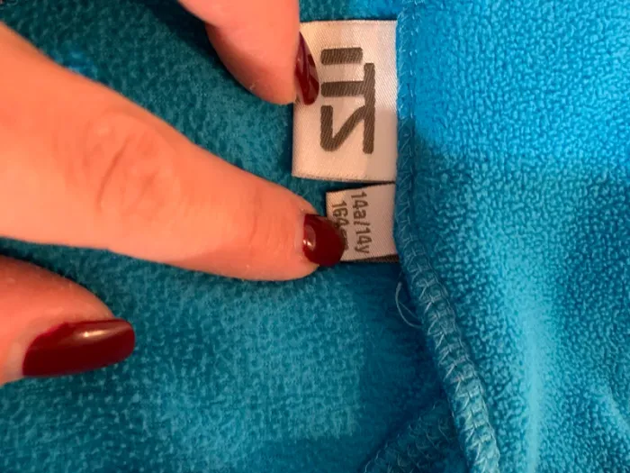 Pull bleu - photo numéro 3
