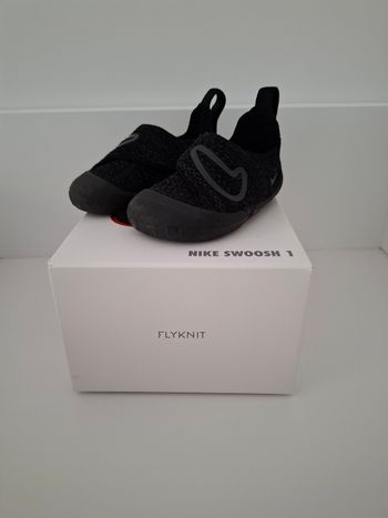 Nike swoosh 1