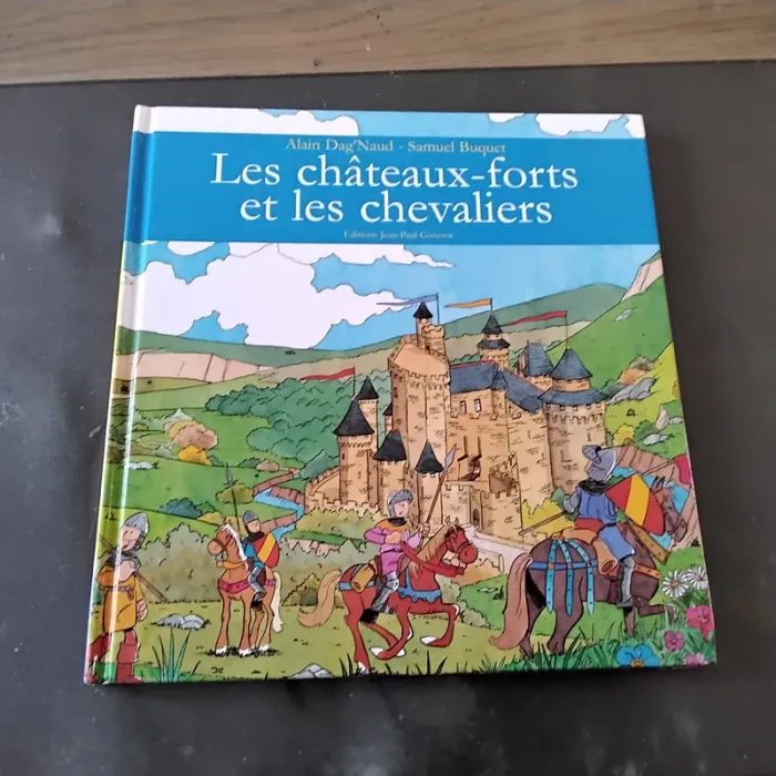 Livre Les châteaux forts et les chevaliers - photo numéro 7