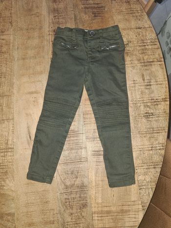 Pantalon vert kaki 2 3 ans