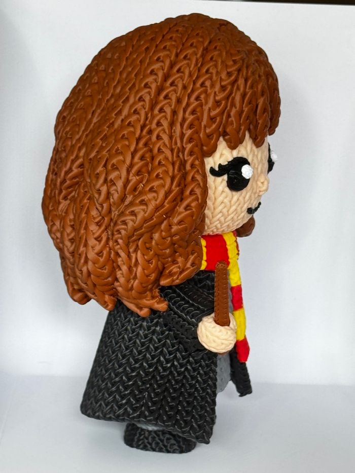 Figurine Hermione version tricoté - photo numéro 2