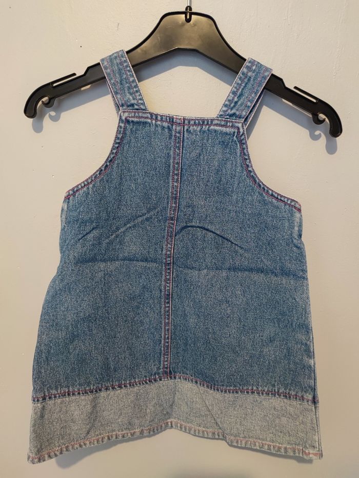 Jolie robe en jean - photo numéro 4