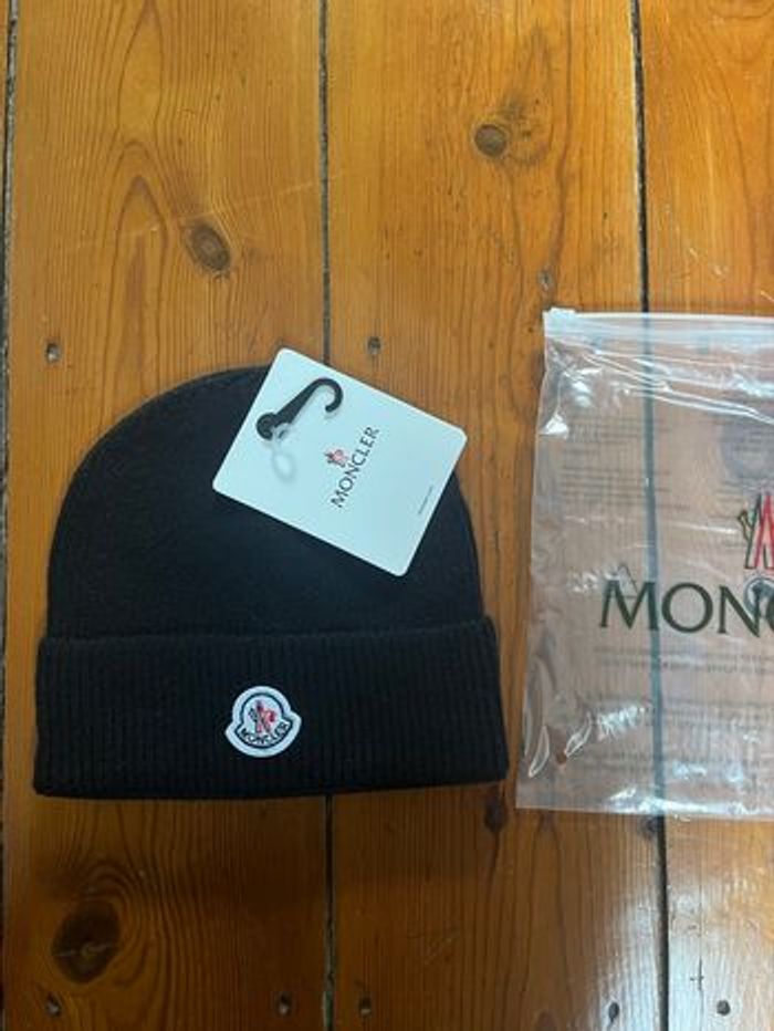 Bonnet noir Moncler