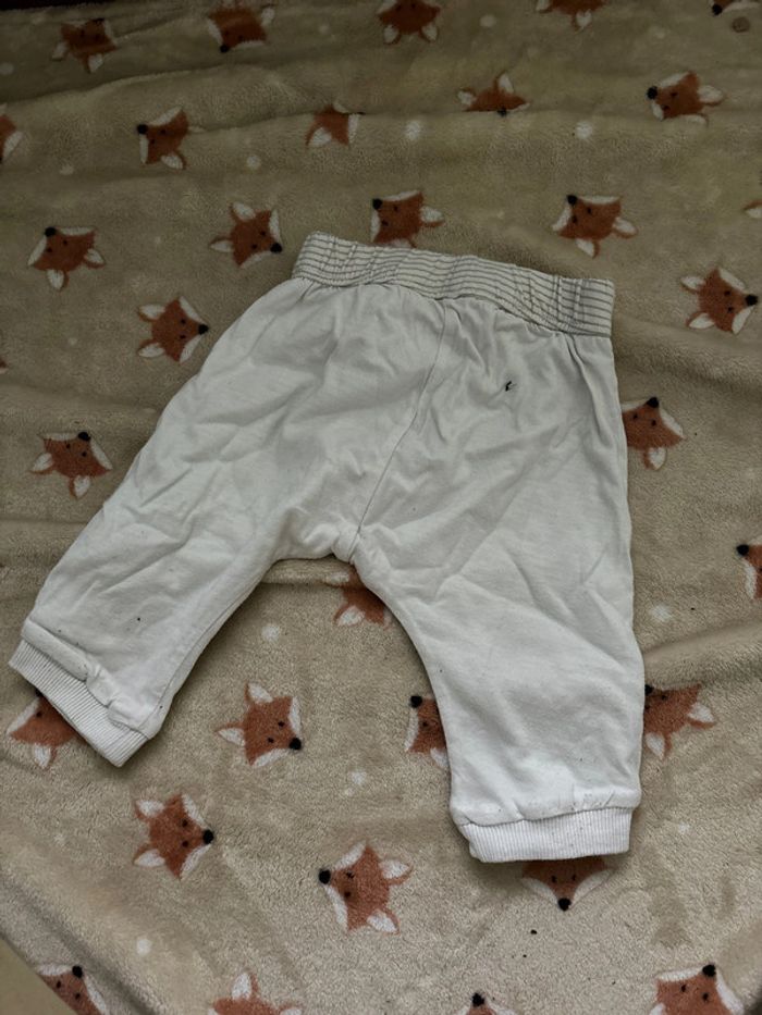 Pantalon blanc 3 mois garçon - photo numéro 2
