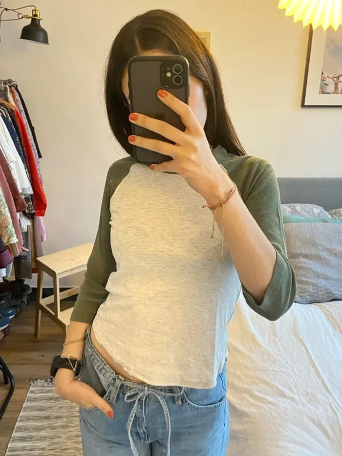 Enlevé ! AccueilFemmesVêtementsHauts et t-shirtsT-shirtsH&M T-shirts Dressing du membre