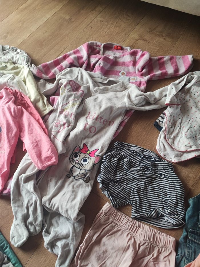 Lot vêtements bébé fille 18 mois - photo numéro 7