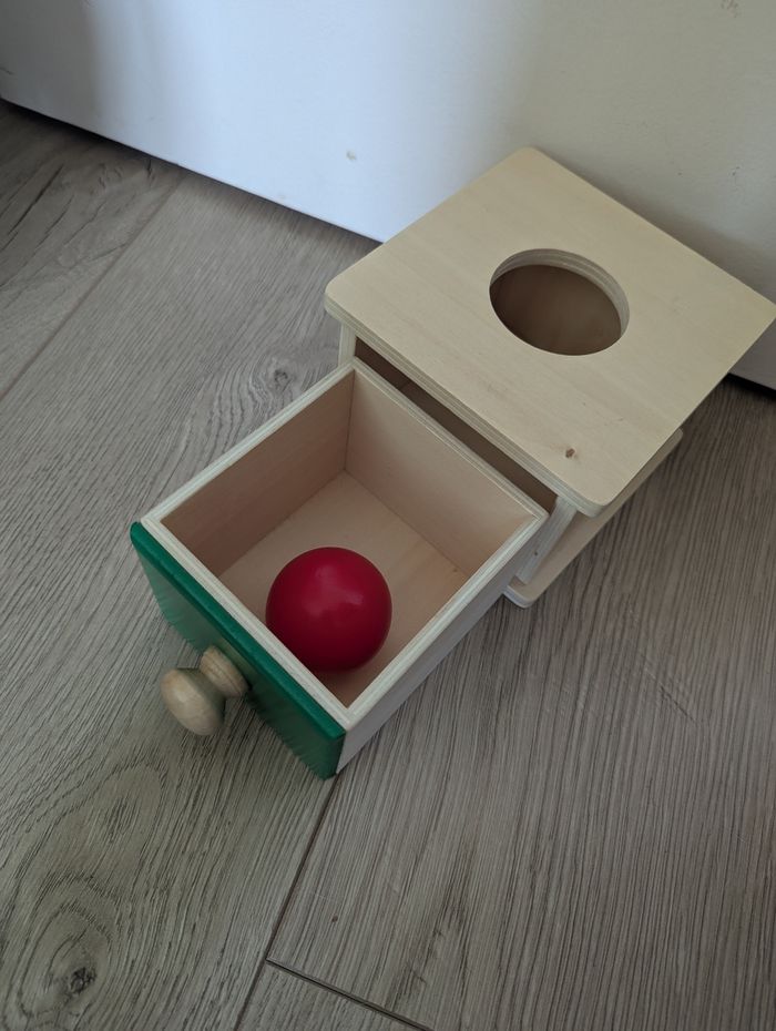 Tiroir de permanence Montessori