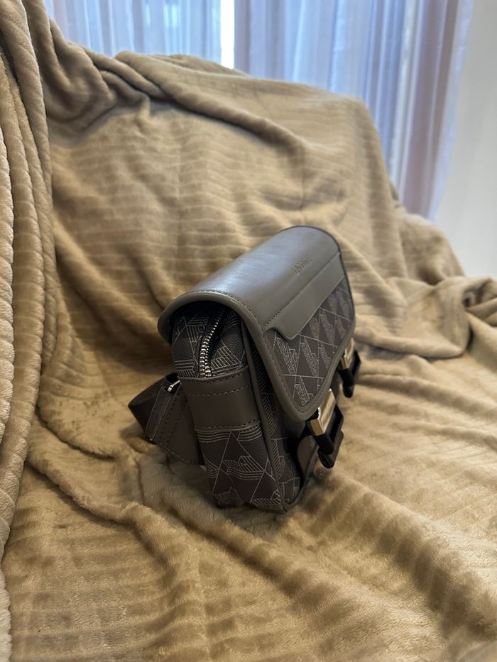 SACCOCHE LACOSTE NEUF - photo numéro 3