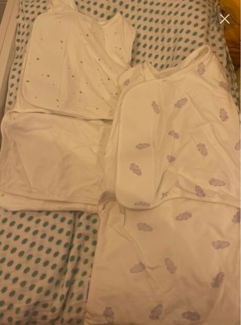 Lot de 2 couvertures emmaillotage