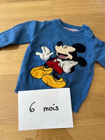 Pull mickey 6 mois