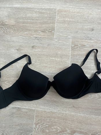 Soutien gorge noir wonderbra taille 90D