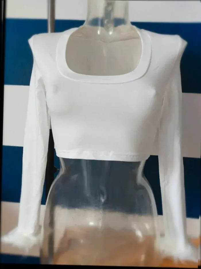 Crop top duveteux neuf Shein femme taille 36 (S)
