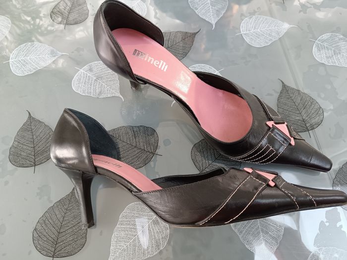 Escarpins noir et rose - photo numéro 2