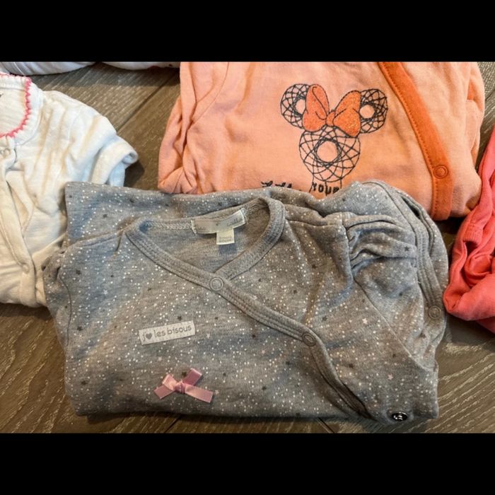 Lot de pyjamas - photo numéro 7