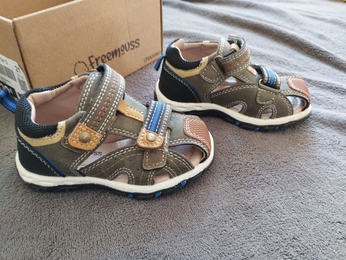 Sandales neuve - photo numéro 3
