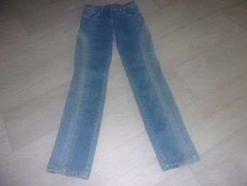 Jean bleu 2 tons taille 36 TBE