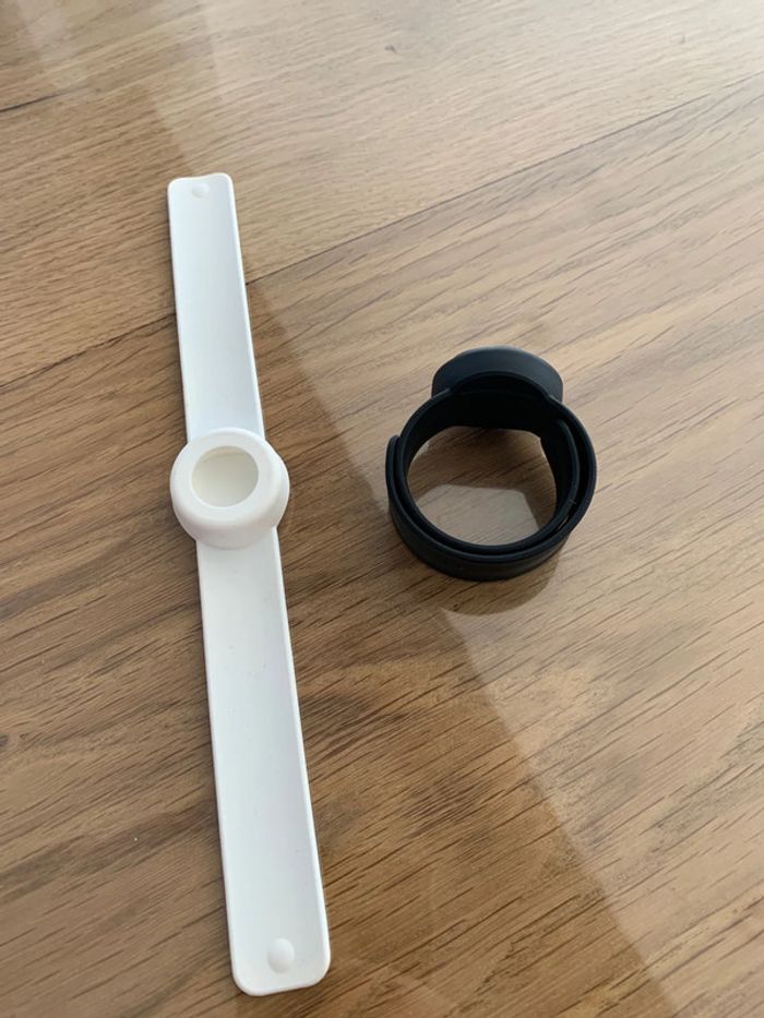 Bracelet montre pliable en caoutchouc - photo numéro 2