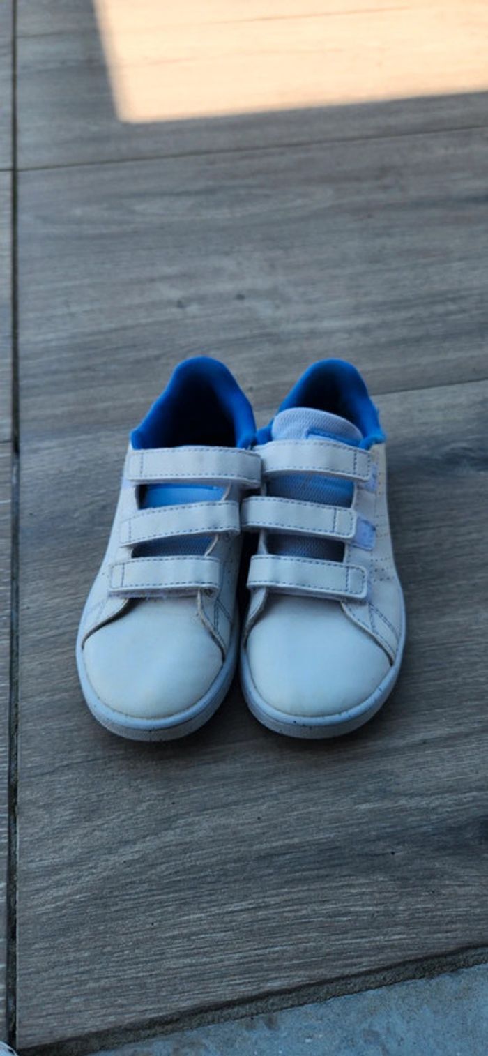 Baskets Adidas advantage