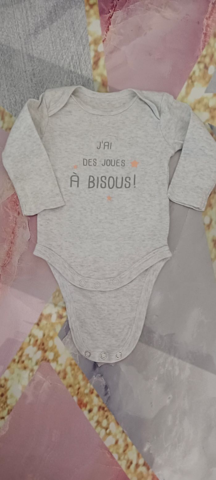 8 bodys - photo numéro 8